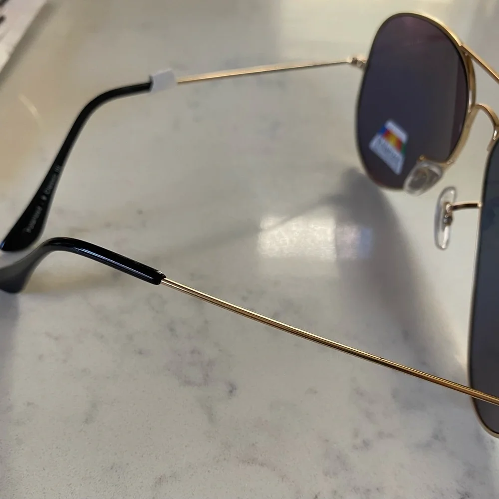 Coyote sunglasses make & female. Brand new